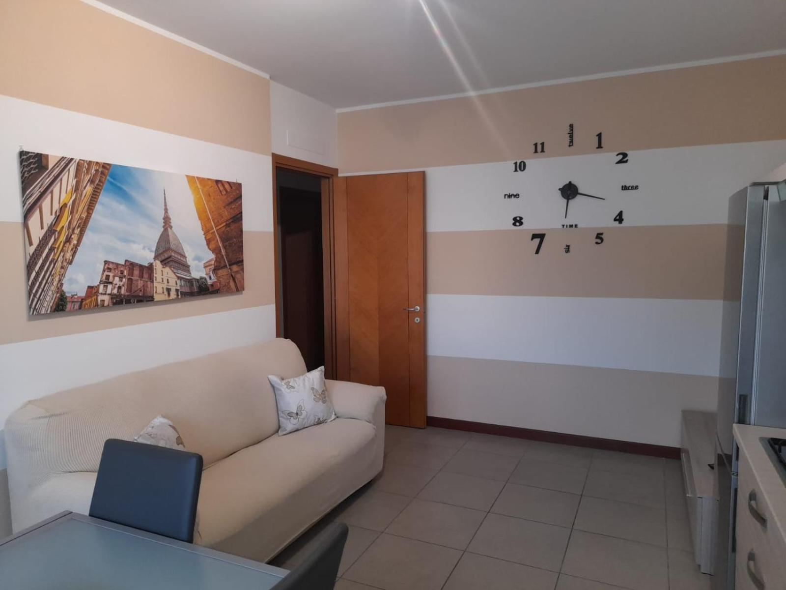 Relax Preserasca-Modern Apartment-Borgo Mercato-Moncalieri Eksteriør billede