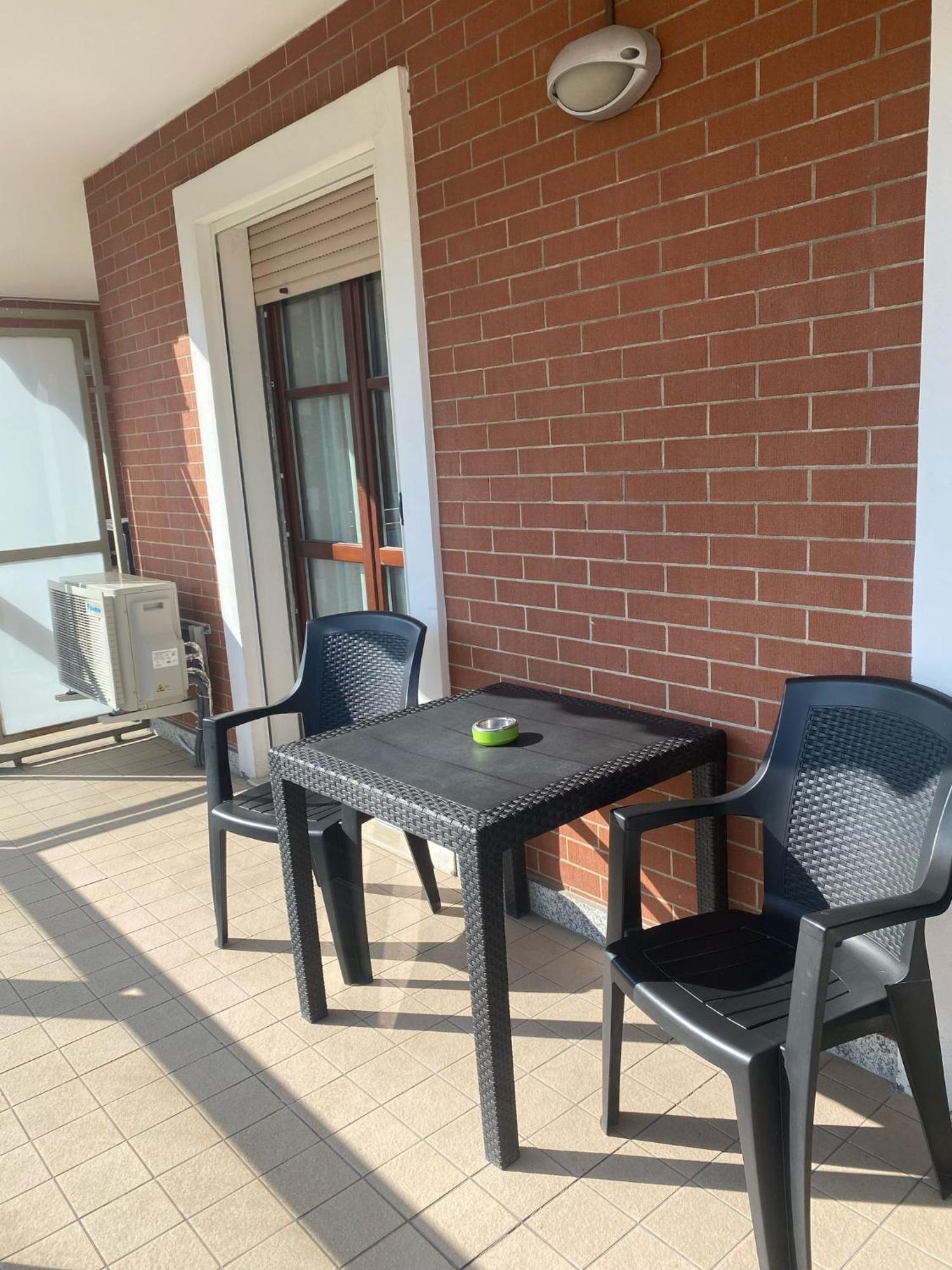 Relax Preserasca-Modern Apartment-Borgo Mercato-Moncalieri Eksteriør billede