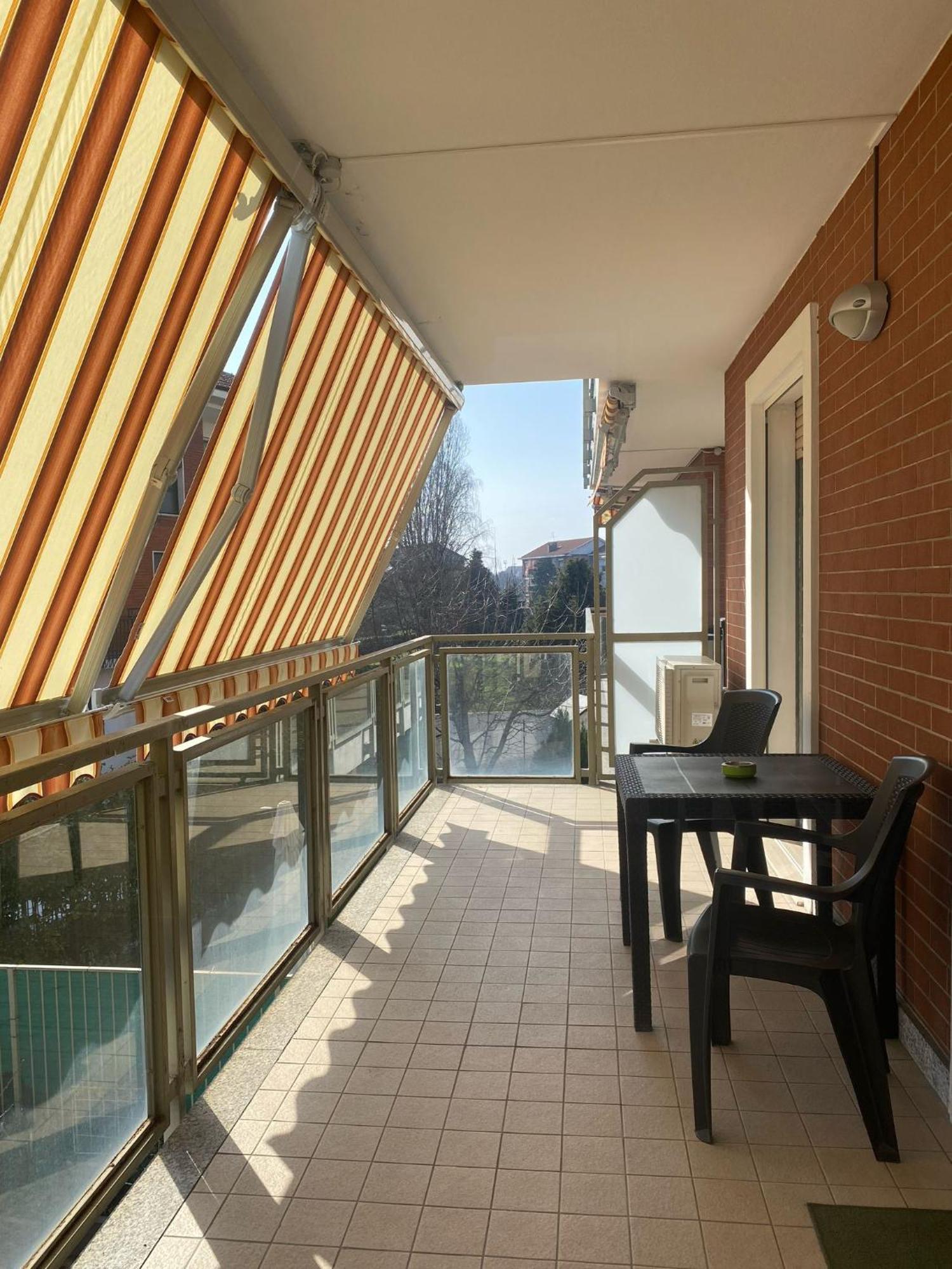 Relax Preserasca-Modern Apartment-Borgo Mercato-Moncalieri Eksteriør billede